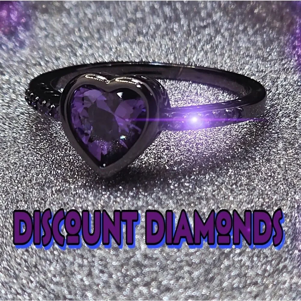 Heart Shaped Amethyst Cocktail Ring with 10 small Amethyst on Black 925 Silver